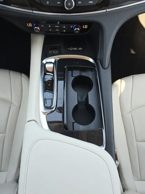 Used 2022 Black Buick Essence image 40