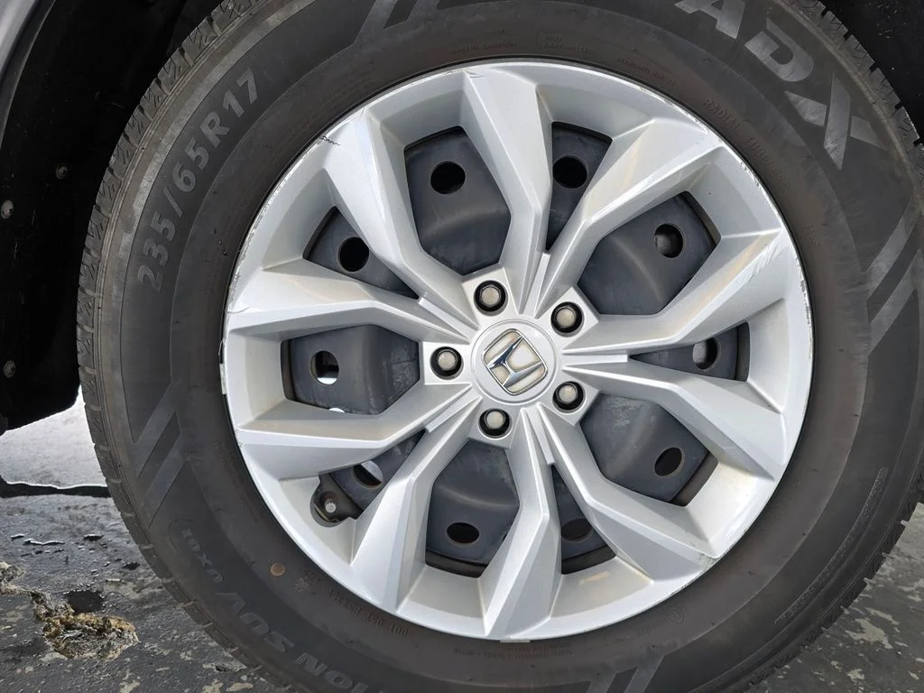Used 2025  Honda LX image 36