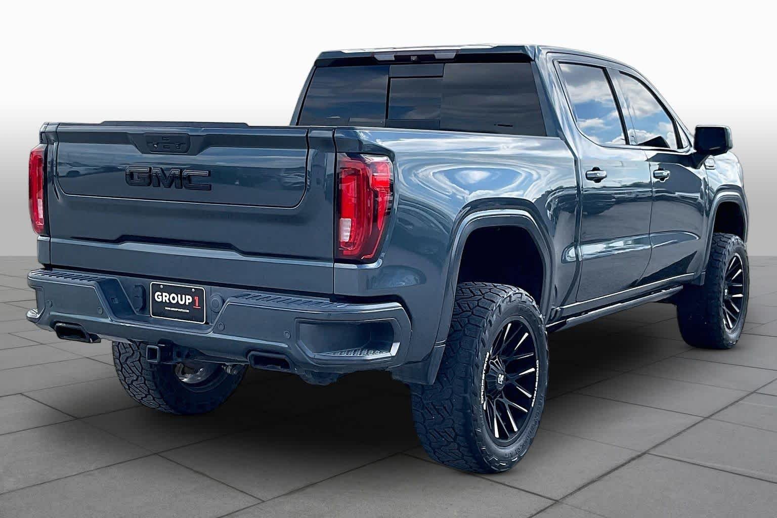 Used 2019 Dark Sky Metallic GMC AT4 image 12