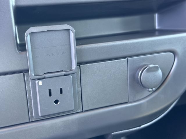 2025 Chevrolet Express Cargo Work Van - Photo 19