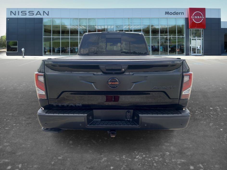 Used 2021 Super Black Nissan PRO-4X image 6