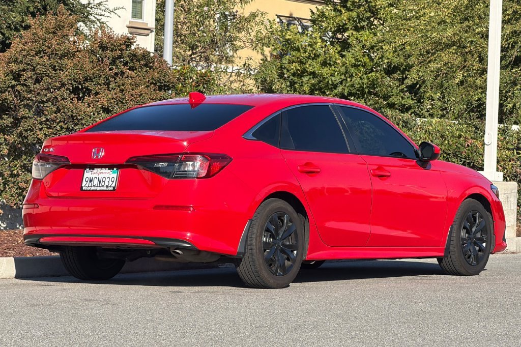 Used 2024 Rallye Red Honda LX image 4