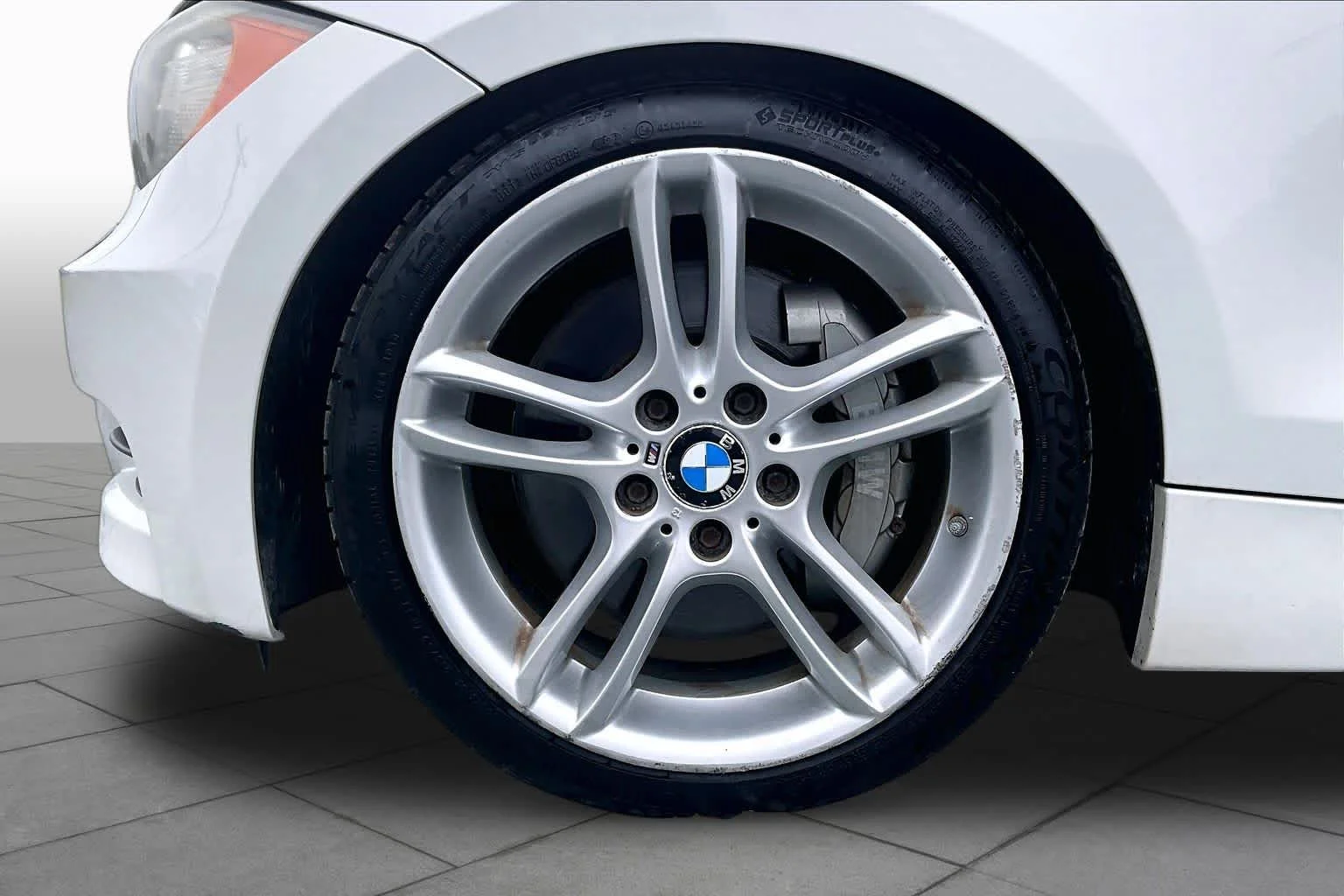 Used 2012 Alpine White BMW 135i image 10