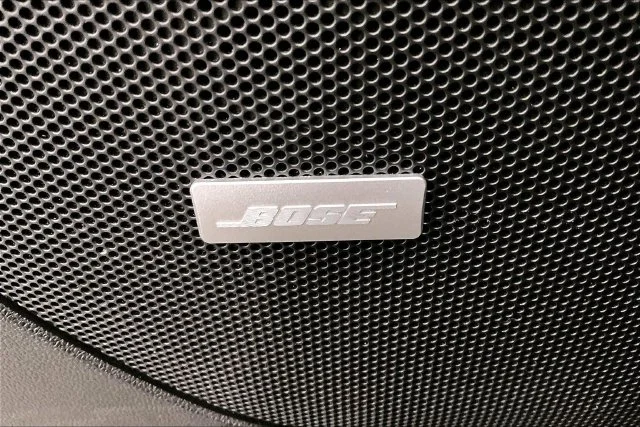 Used 2025 Sterling Gray Metallic Chevrolet RS image 38