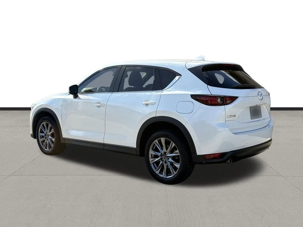 Used 2021 Snowflake White Pearl Mica Mazda Grand Touring image 7