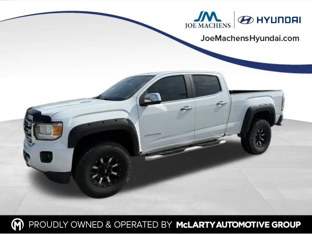 Used 2017 White GMC SLT image 2