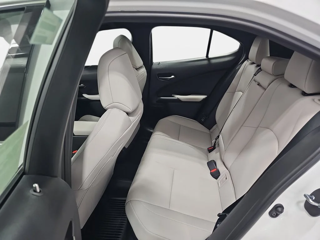 New 2026 Ultra White Lexus PREMIUM AWD image 10