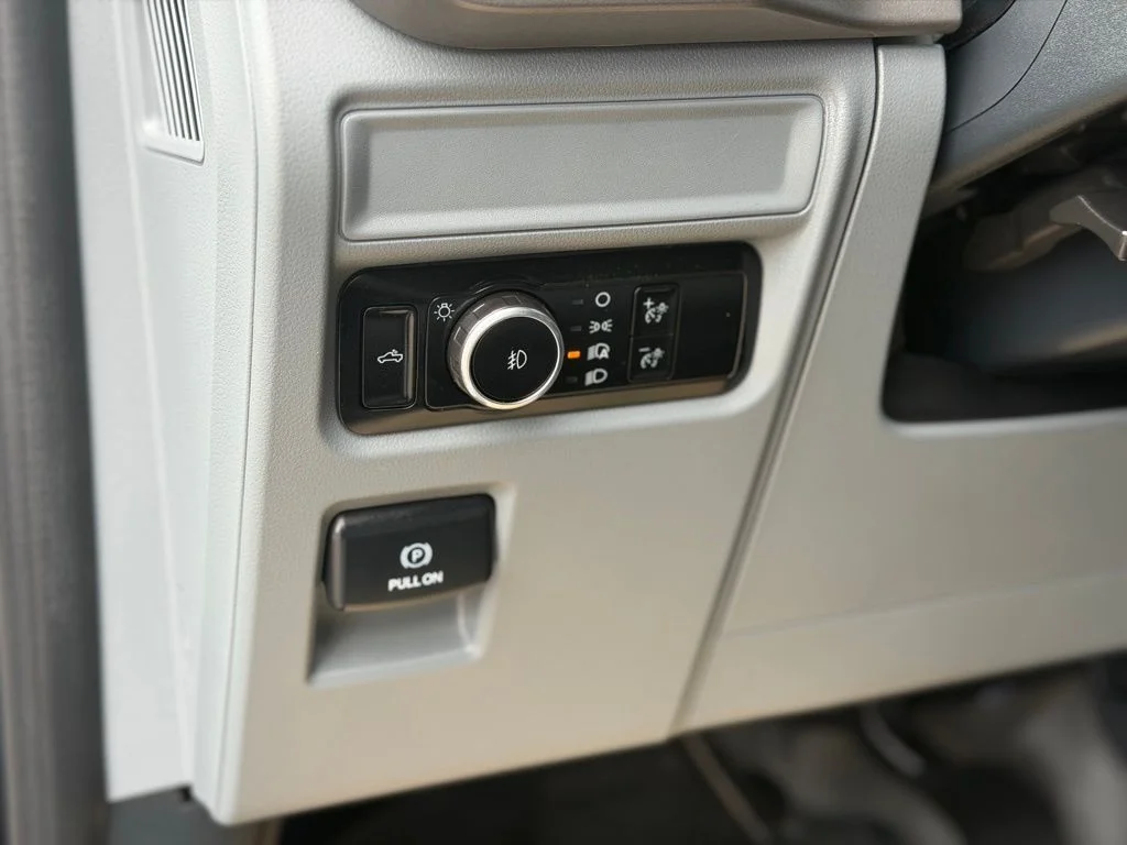 Used 2024 White Ford XLT image 22