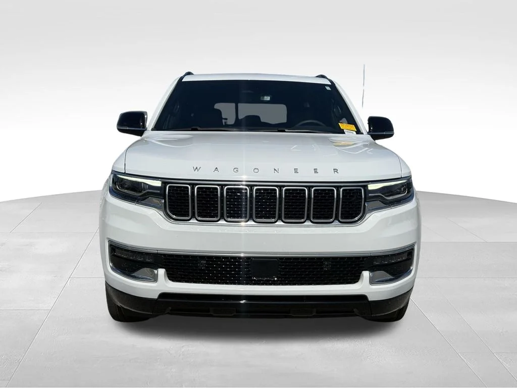 Used 2024 White Jeep Base image 8