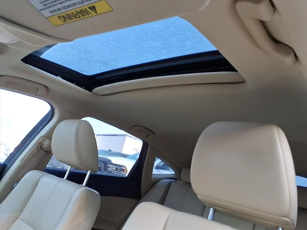 Used 2012  Honda EX-L image 16