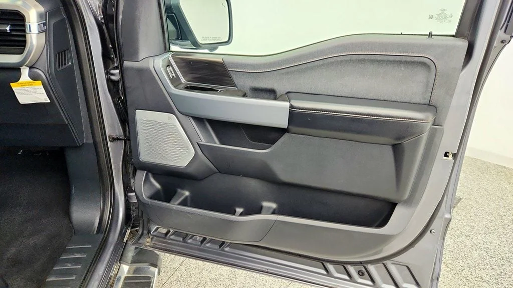 Used 2024 Carbonized Gray Metallic Ford LARIAT 4WD SuperCrew 5.5
