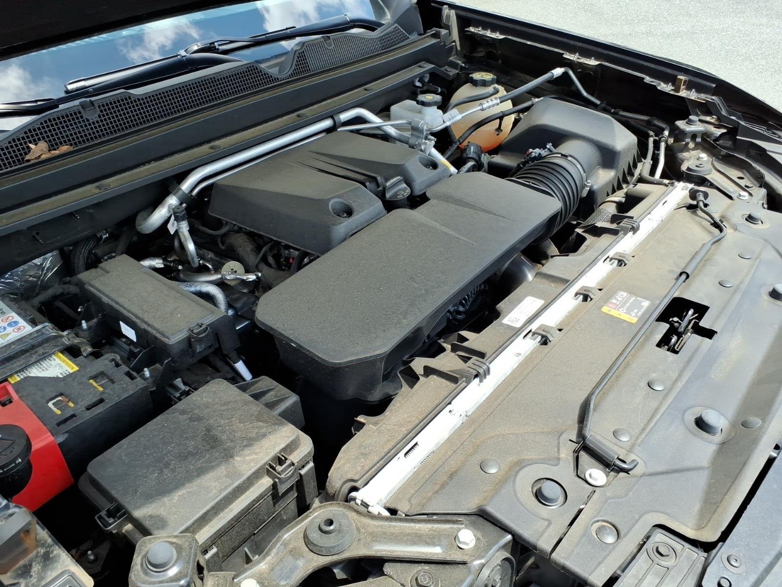 Used 2023 Black Chevrolet 4WD Z71 image 32