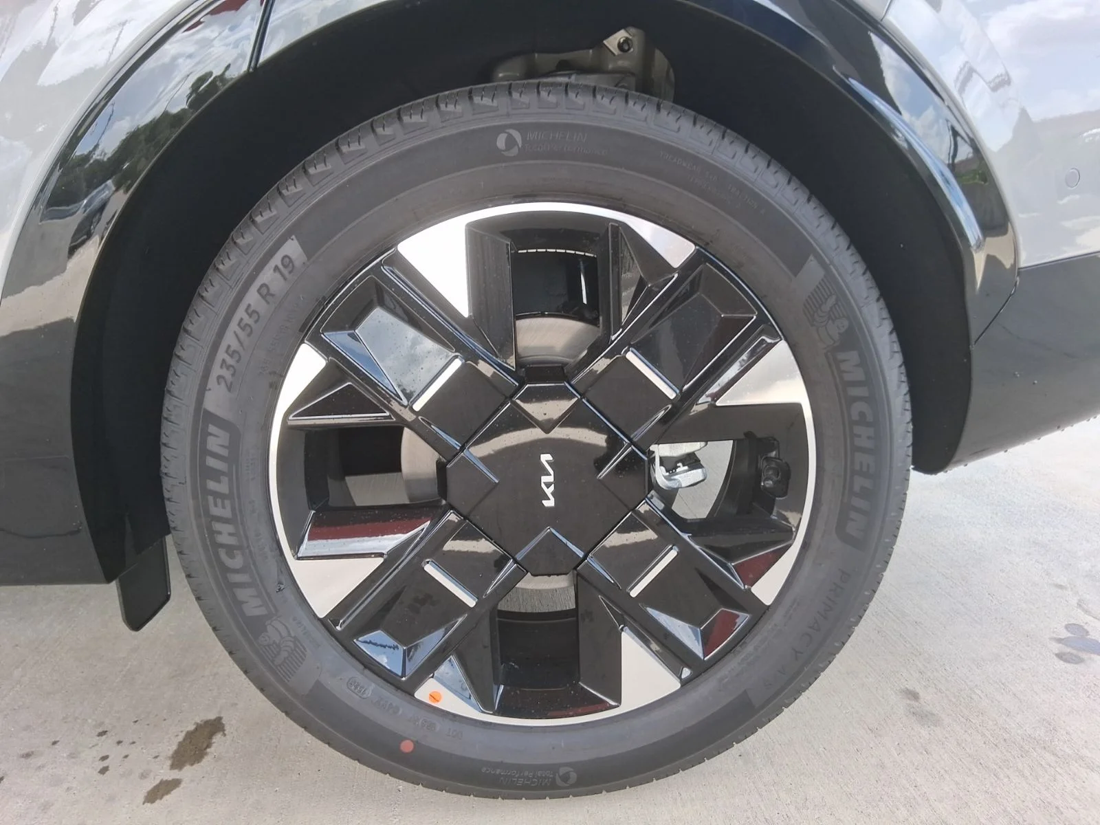 New 2026 Gray Kia SX-Prestige image 32