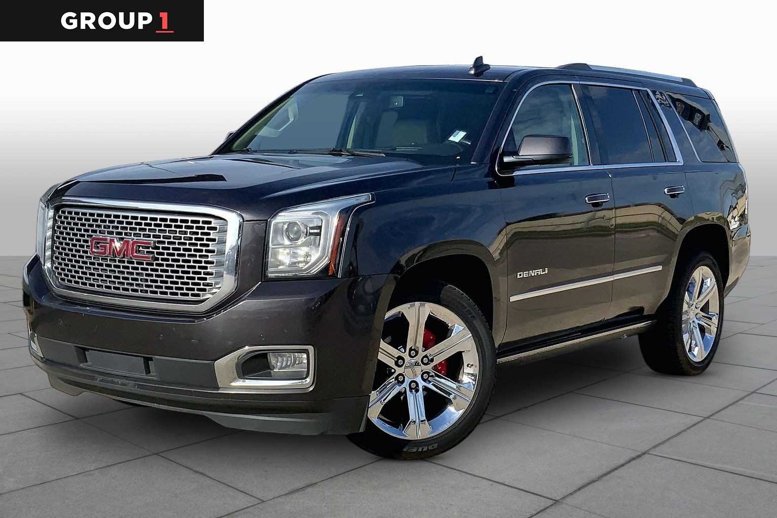 2017 GMC Yukon 4WD Denali's photo