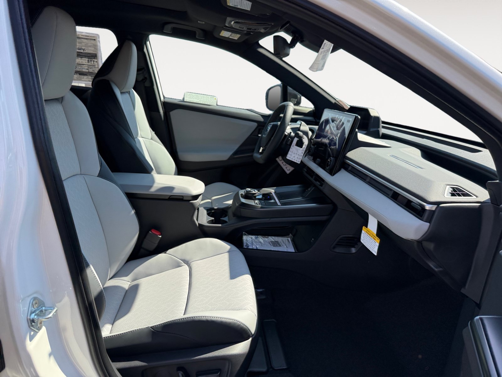 New 2026 CRYSTAL WHITE PEARL Subaru Touring image 19
