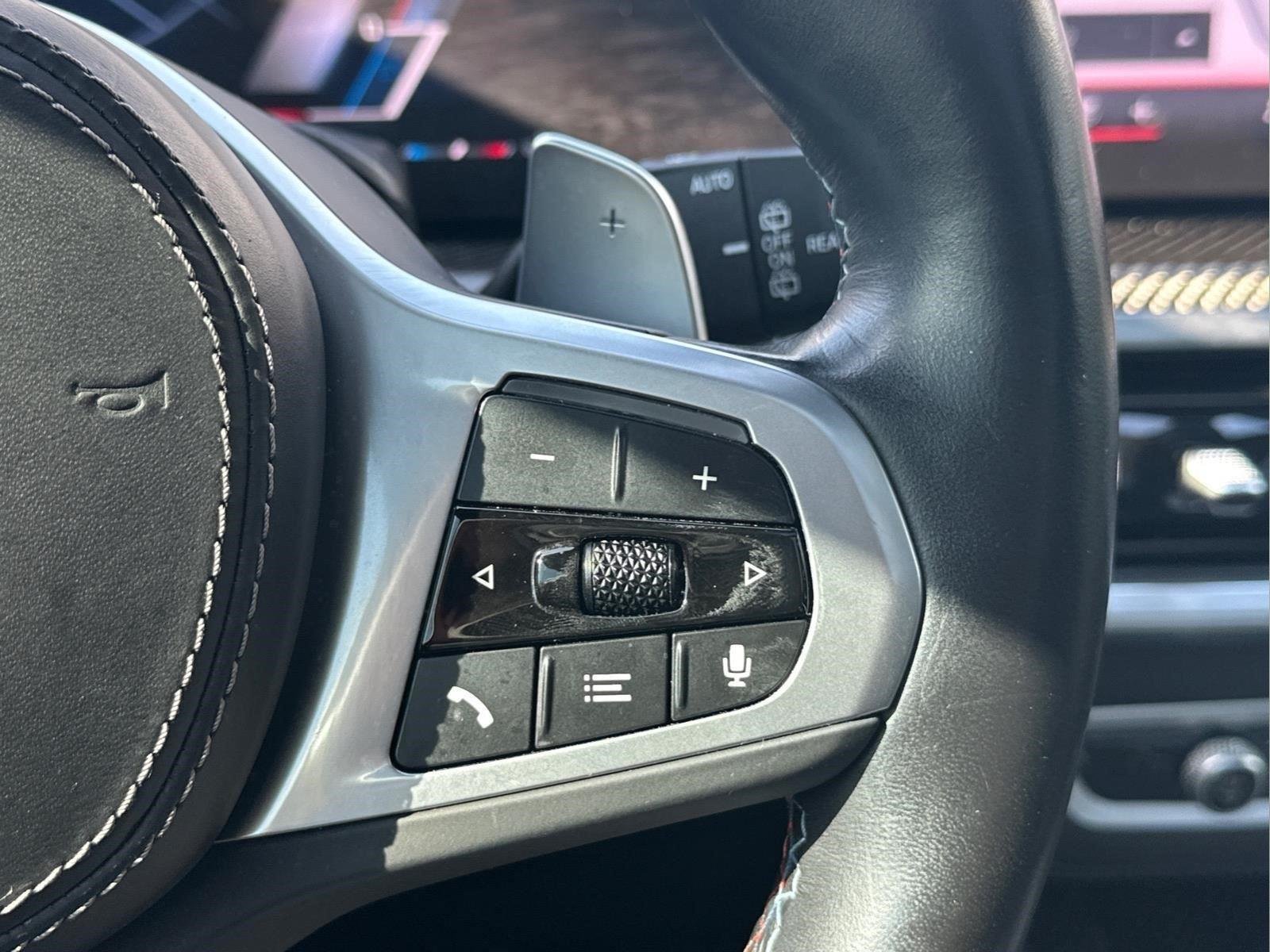 Used 2024 Brooklyn Grey Metallic BMW M60i image 26
