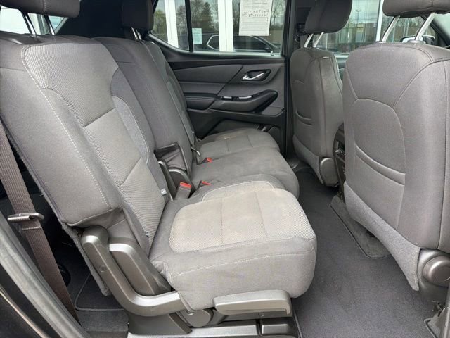 Certified Used 2023 Mosaic Black Metallic Chevrolet LT Cloth image 18