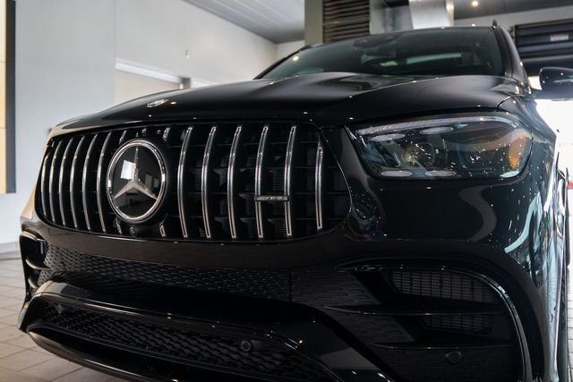 New 2026 Obsidian Black Metallic Mercedes-Benz GLE 63 S AMG® image 9