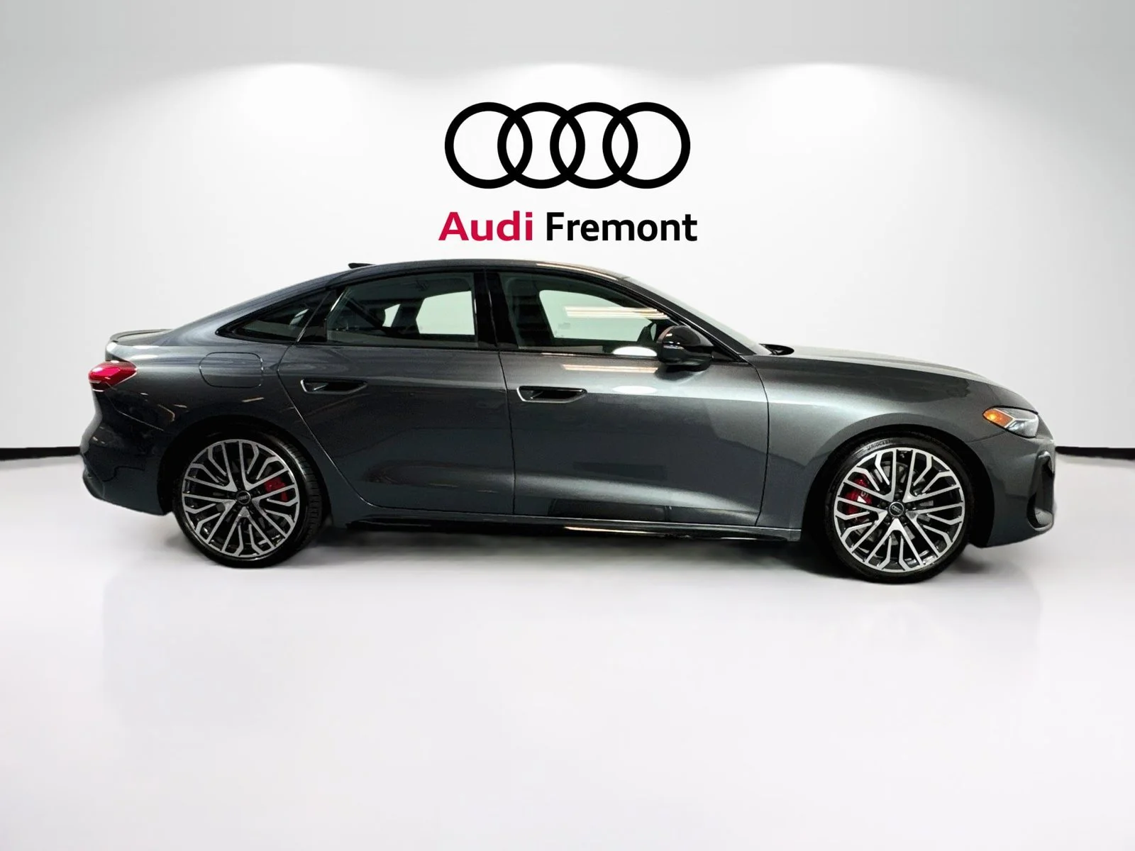 Used 2025 Gray Audi Premium Plus image 5