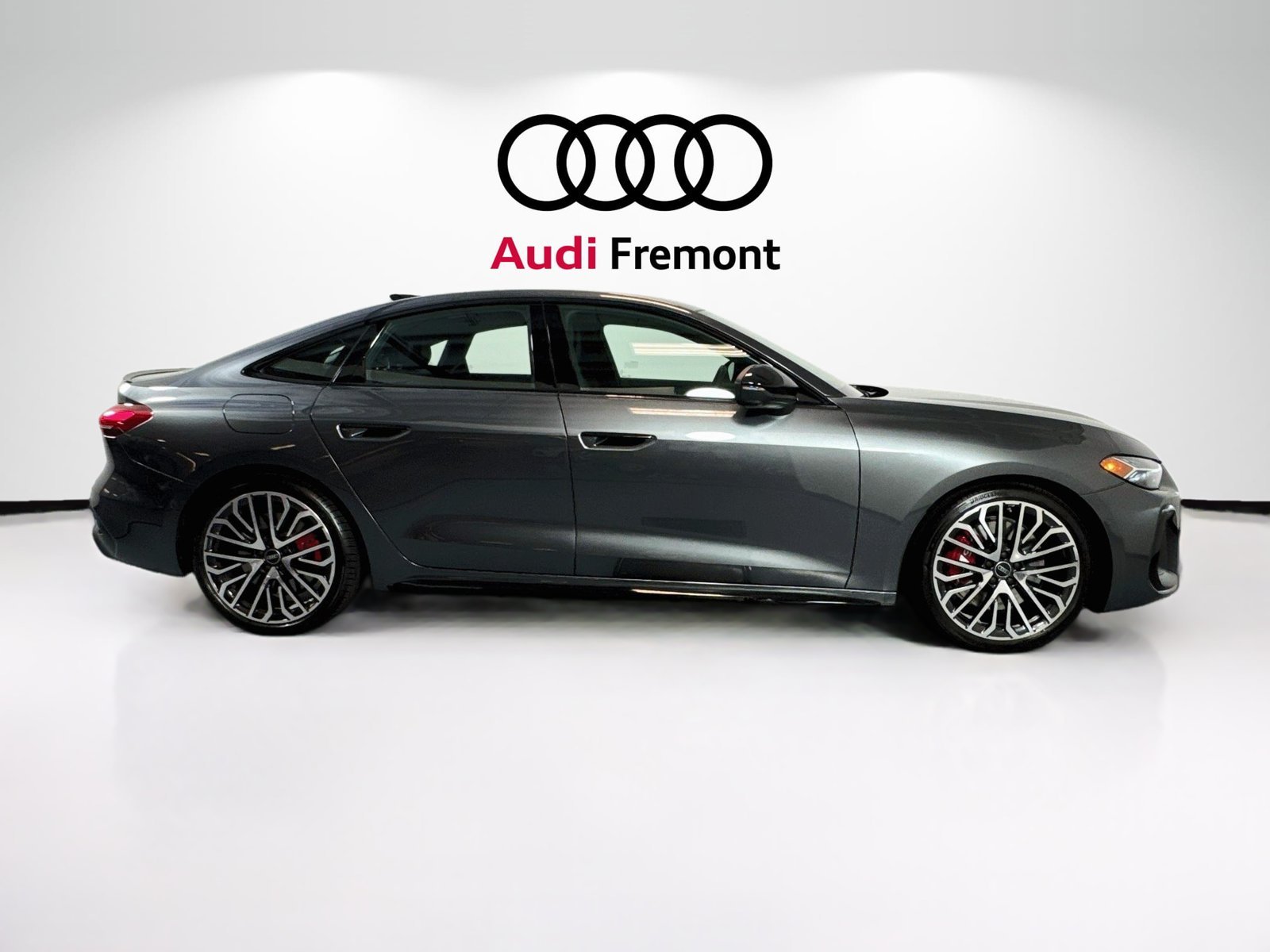 Used 2025 Gray Audi Premium Plus image 5
