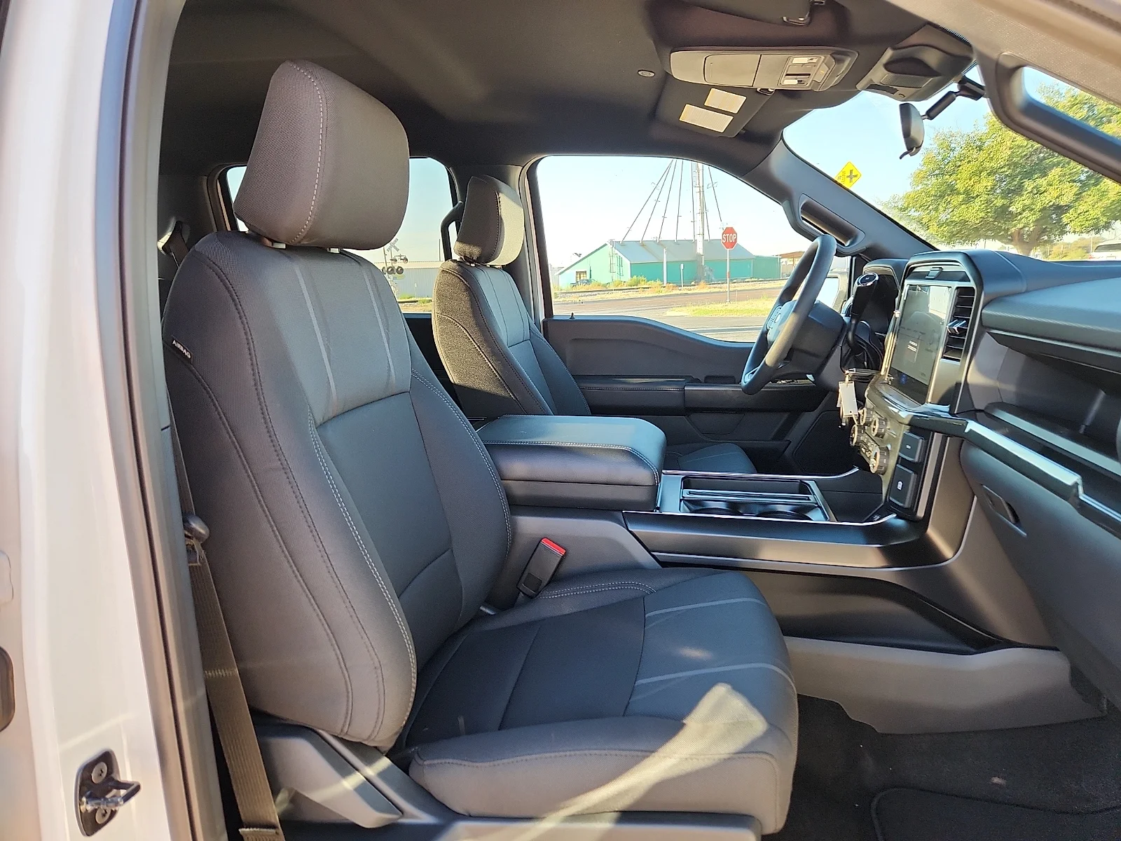 New 2026 Oxford White Ford STX image 20