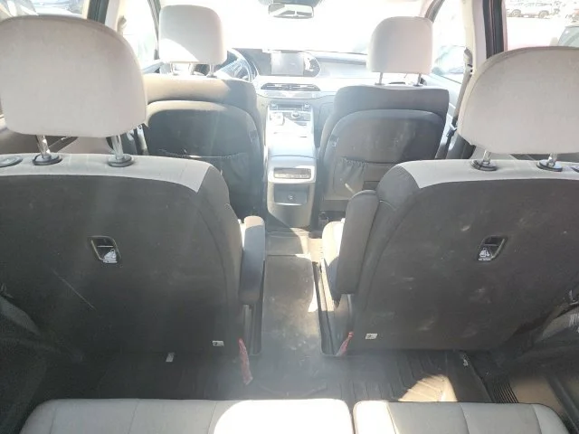 Used 2022 Green Hyundai SEL image 8