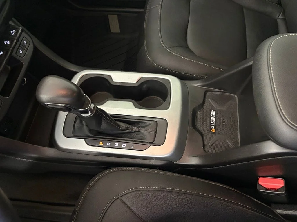 Used 2022 Blue Chevrolet ZR2 image 27