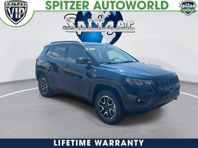 New 2026 Fathom Blue Pearl-Coat Exterior Paint Jeep Trailhawk image 2