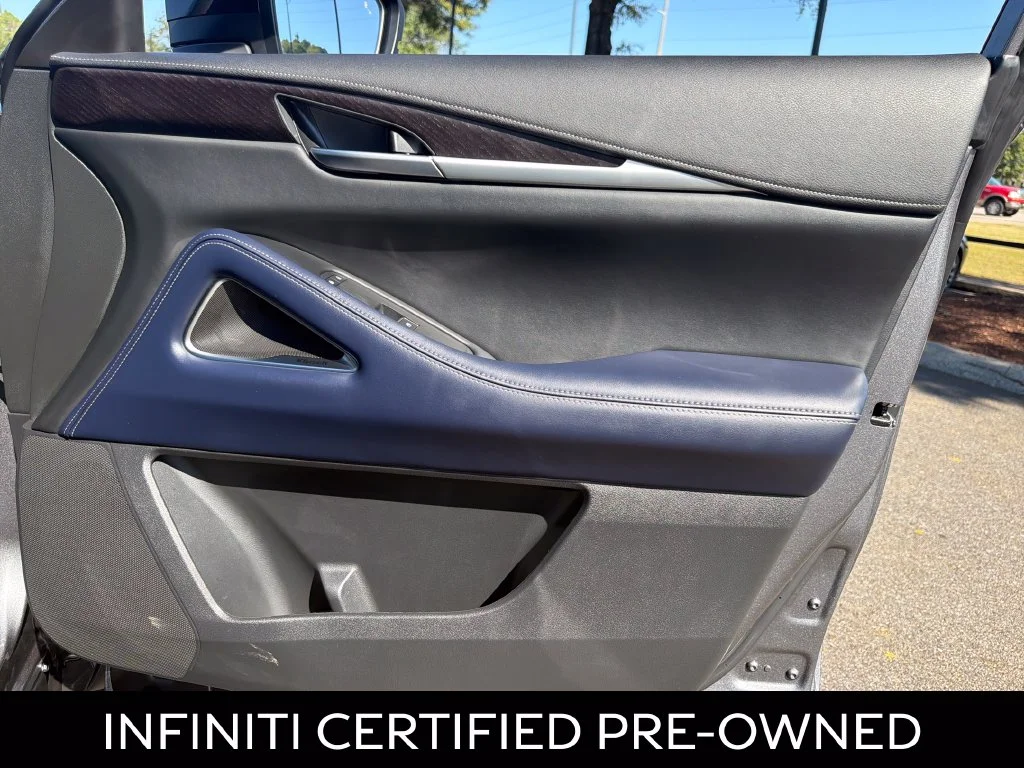 Certified Used 2026 Graphite Shadow INFINITI SPORT image 39