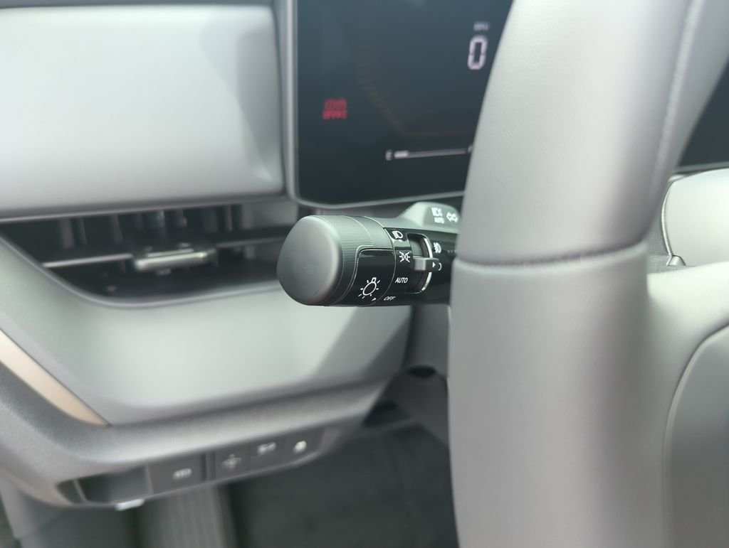 New 2027 Terrain Brown Kia X-Line S image 21