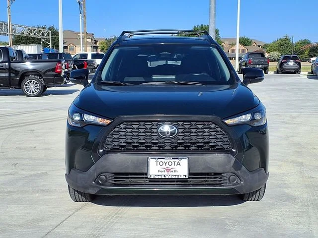 2025 Toyota Corolla Cross LE