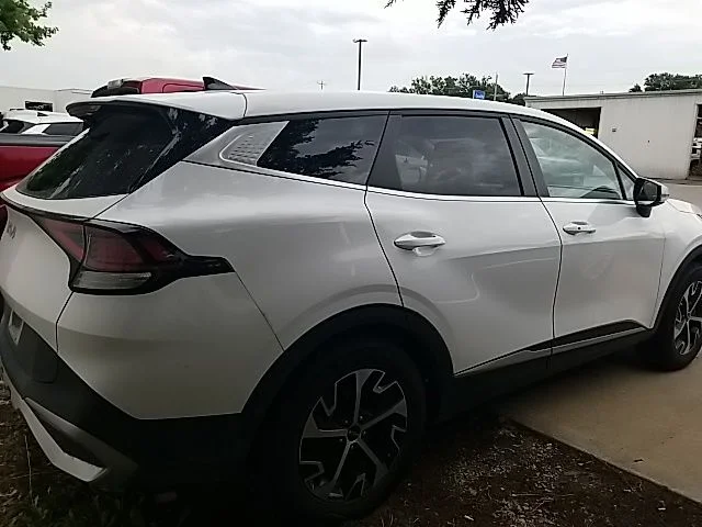 Used 2025 White Kia EX image 20