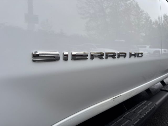 Used 2024 Summit White GMC SLE image 28