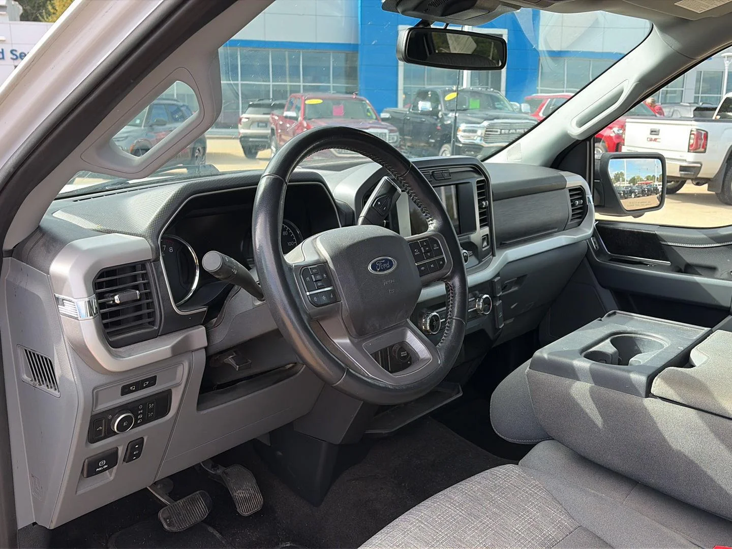 Used 2022 White Ford XL image 13