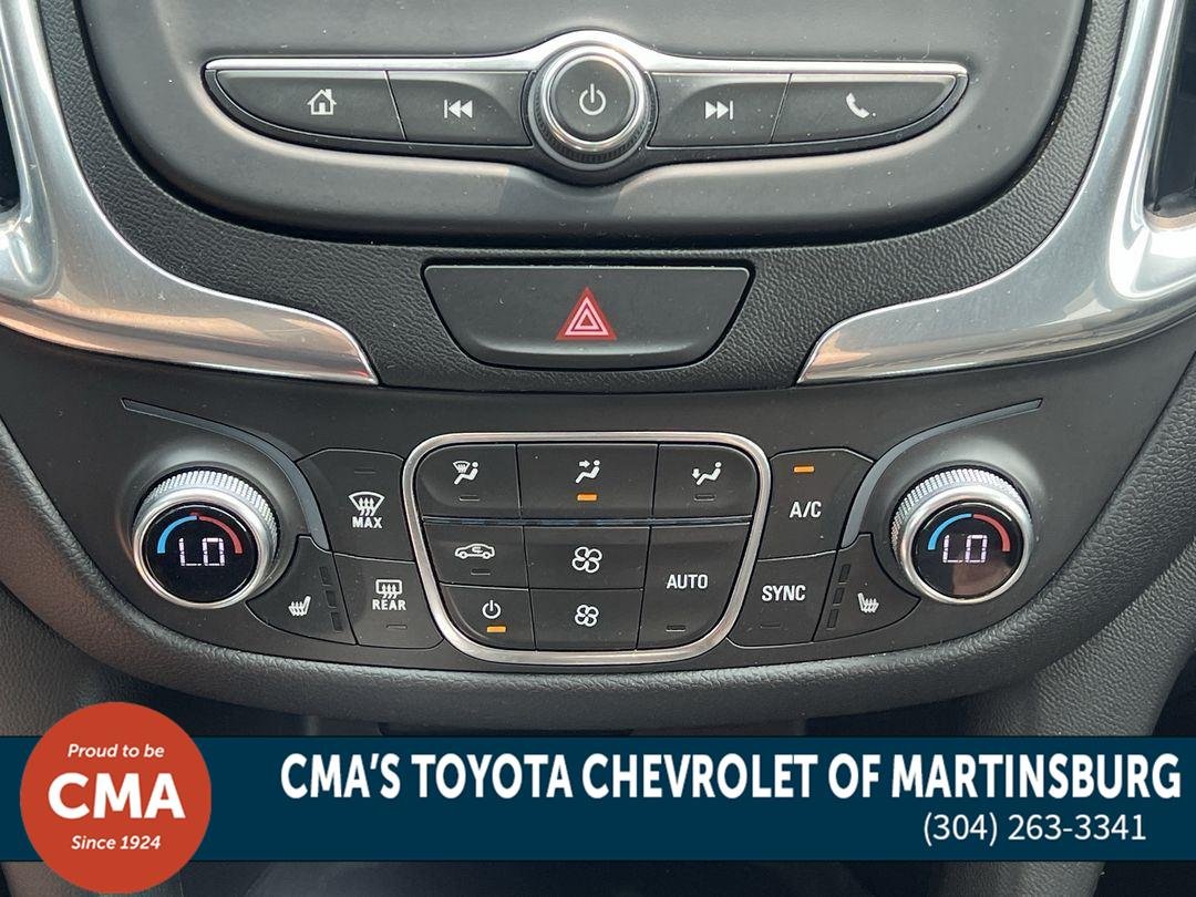 Used 2019 Iridescent Pearl Tricoat Chevrolet LT image 19