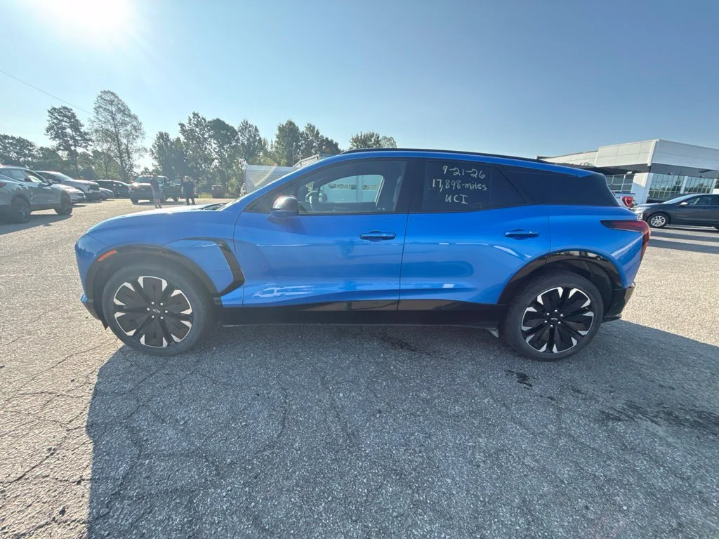Used 2024 Chevrolet Blazer EV RS with VIN 3GNKDCRJ5RS231774 for sale in Reidsville, NC