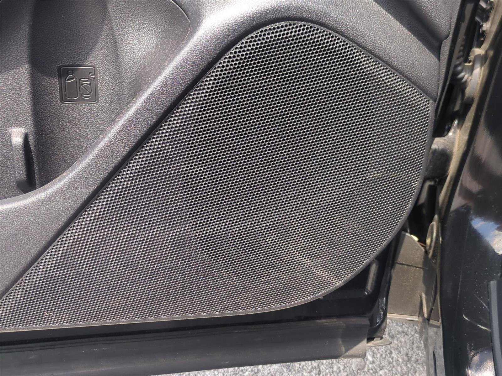 Used 2023 Crystal Black Silica Subaru Premium image 17