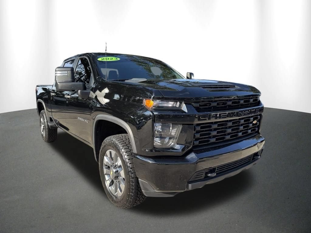 Used 2023 Black Chevrolet Custom image 80