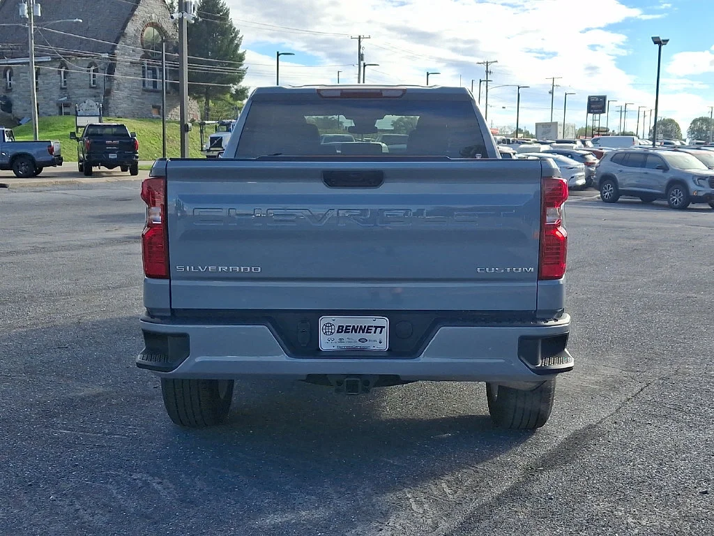 Used 2025 Slate Gray Metallic Chevrolet Custom image 5