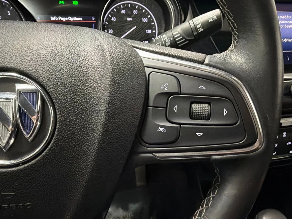 Used 2020 White Buick Preferred image 20