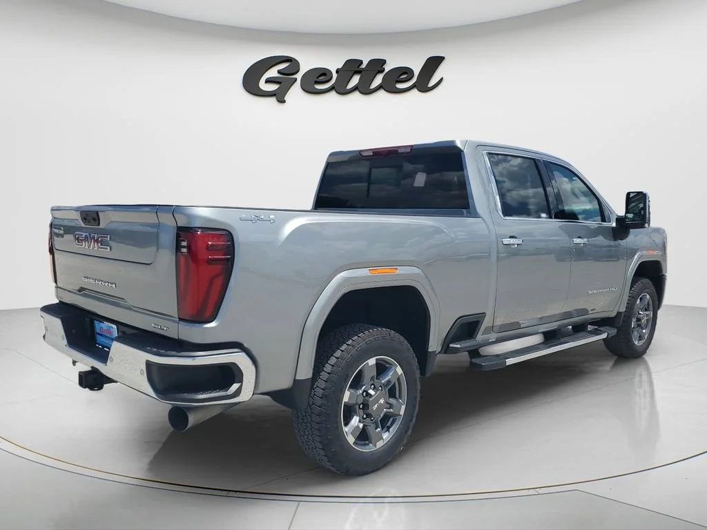 Certified Used 2025 Sterling Metallic GMC SLT image 4