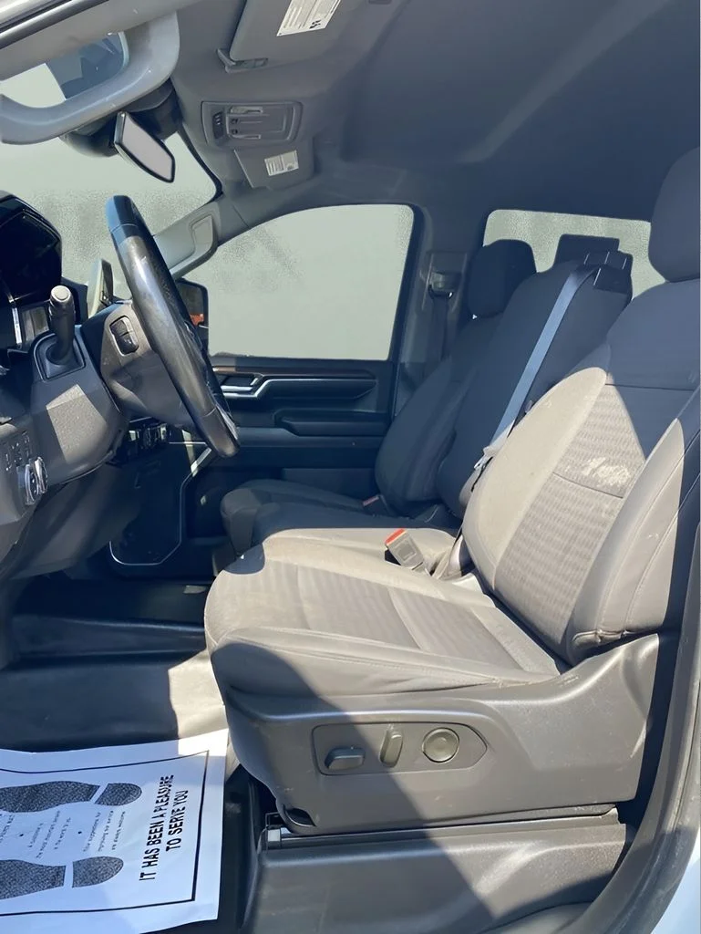 Used 2024 White Chevrolet LT image 14