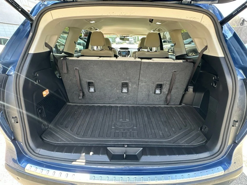 Used 2022 Blue Subaru Premium image 29