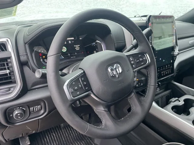 New 2026 Bright White Clear-Coat Exterior Paint RAM Laramie image 7
