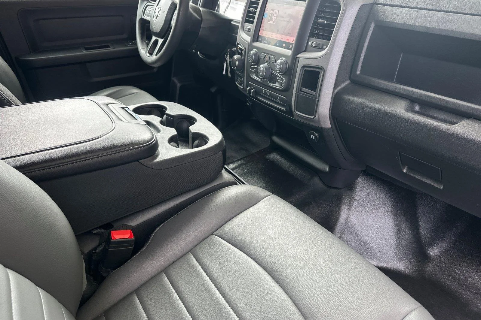 Used 2022 Bright White Clearcoat Ram Tradesman image 15