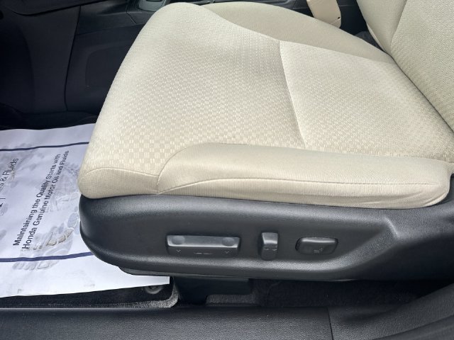 Certified Used 2016 Kona Coffee Metallic Honda EX image 17