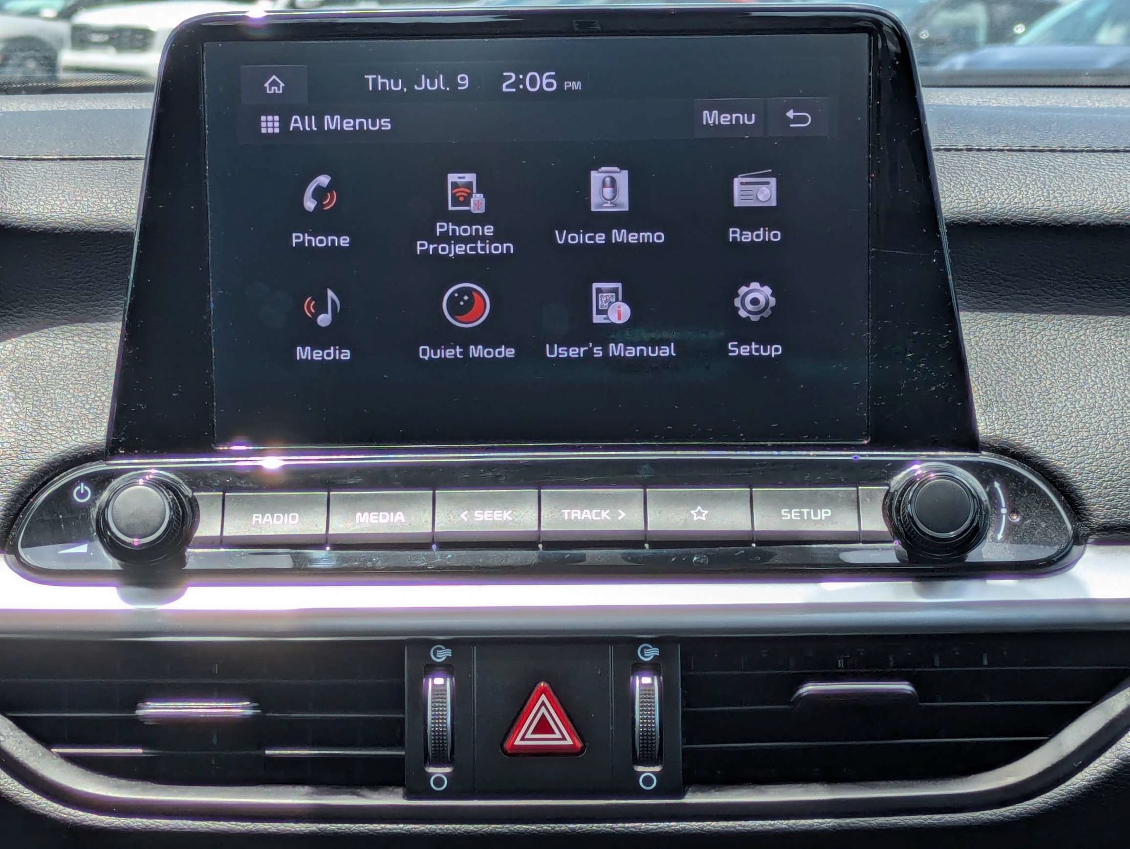 Certified Used 2024 Snow White Pearl Kia LXS image 18