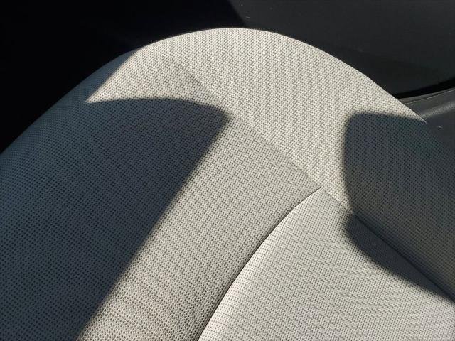2022 Toyota Corolla LE - Photo 28