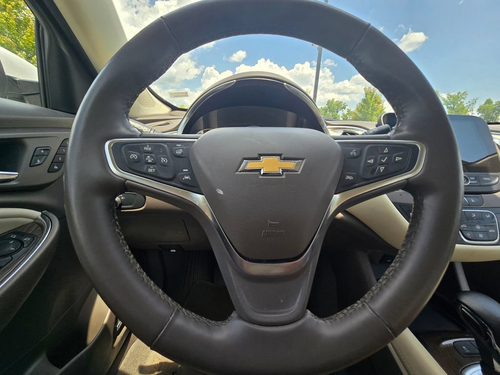 Certified Used 2024 Summit White Chevrolet 2LT image 24