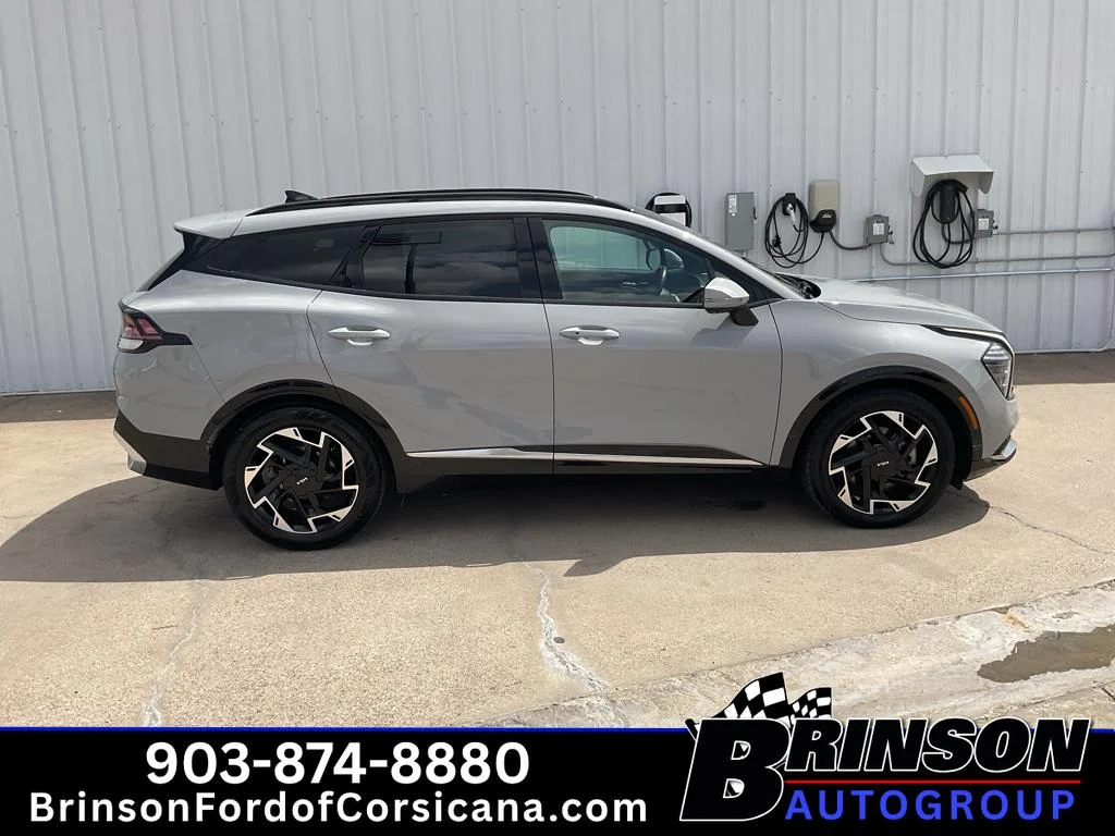 Used 2023 Wolf Gray Kia SX-Prestige image 8